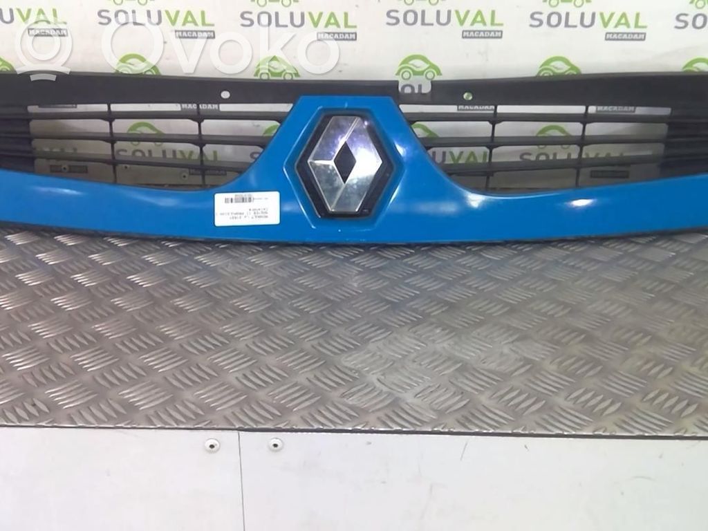 Renault Master II Front grill 