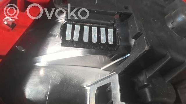 Takavalot   8D0945111D