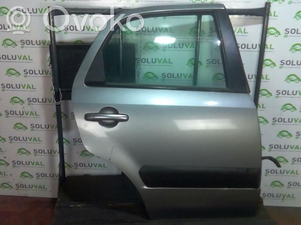Suzuki SX4 Puerta trasera 