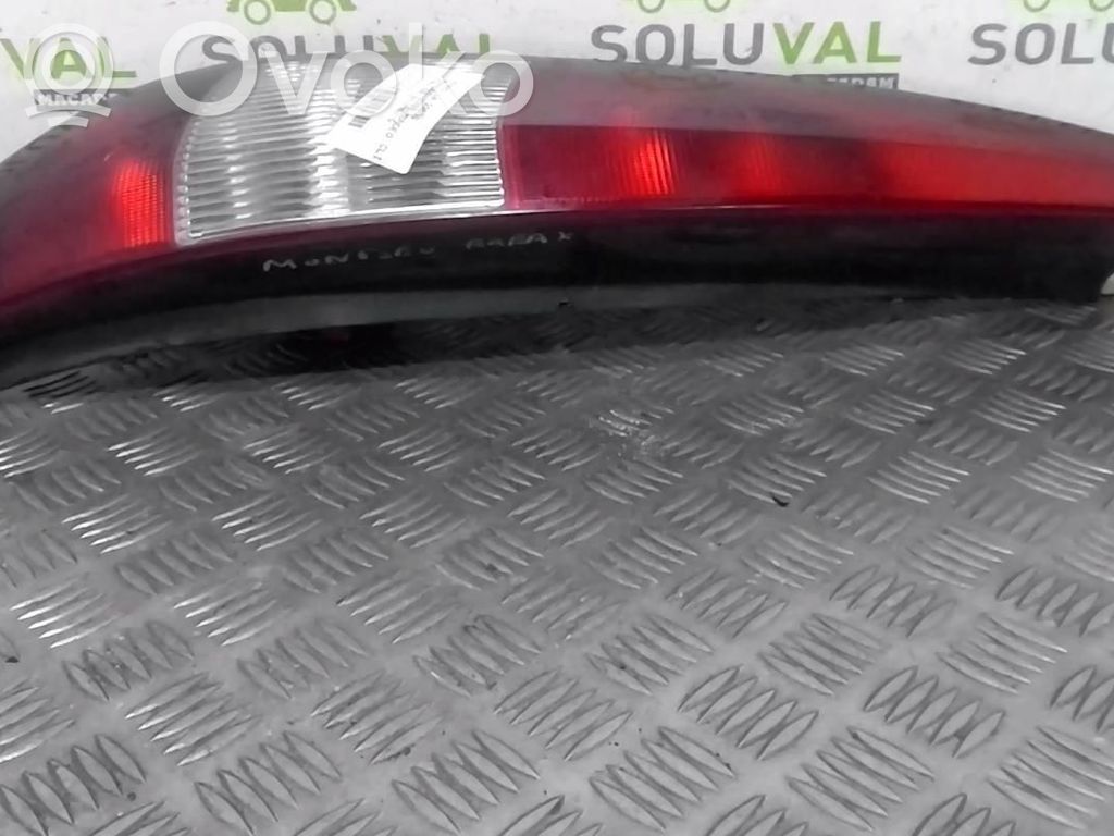 Ford Mondeo Mk III Lampă spate în caroserie 