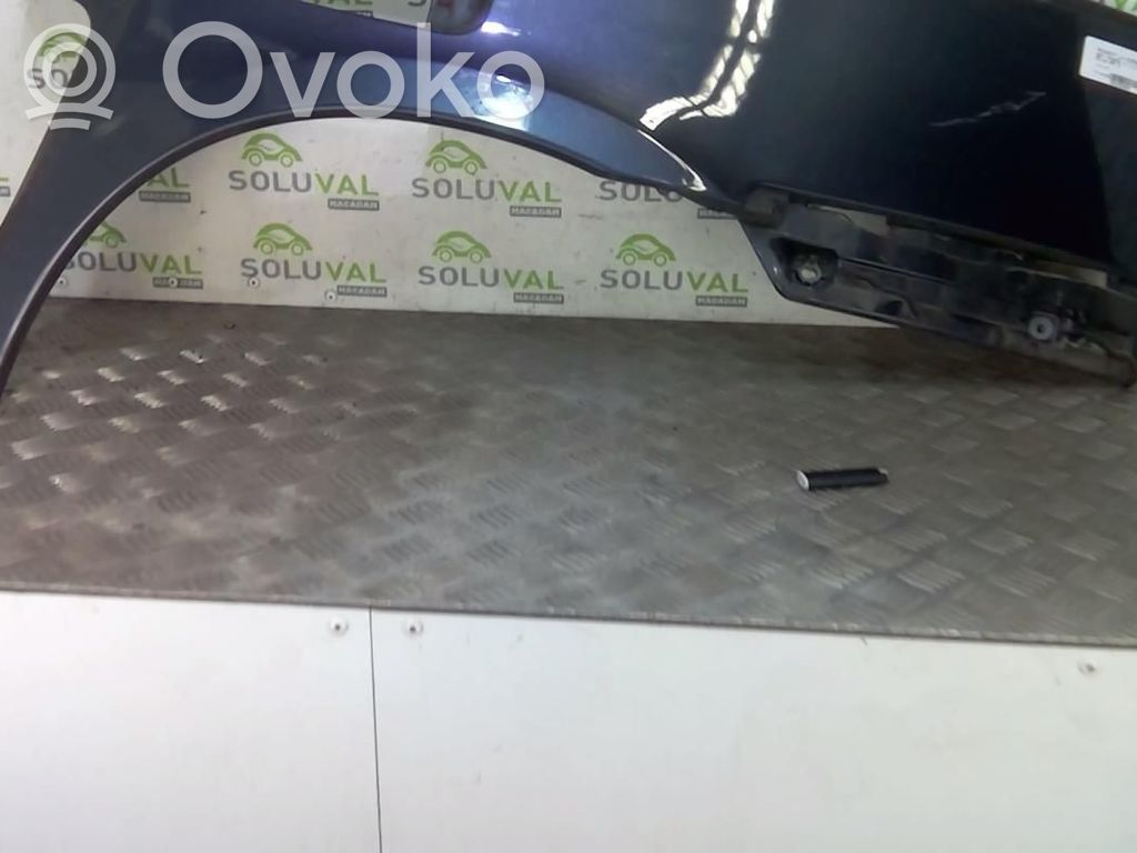 Peugeot 807 Panel lateral trasero 