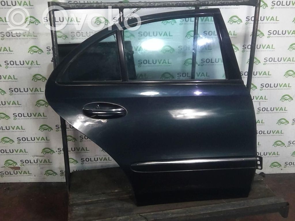 Mercedes-Benz E W211 Puerta trasera 