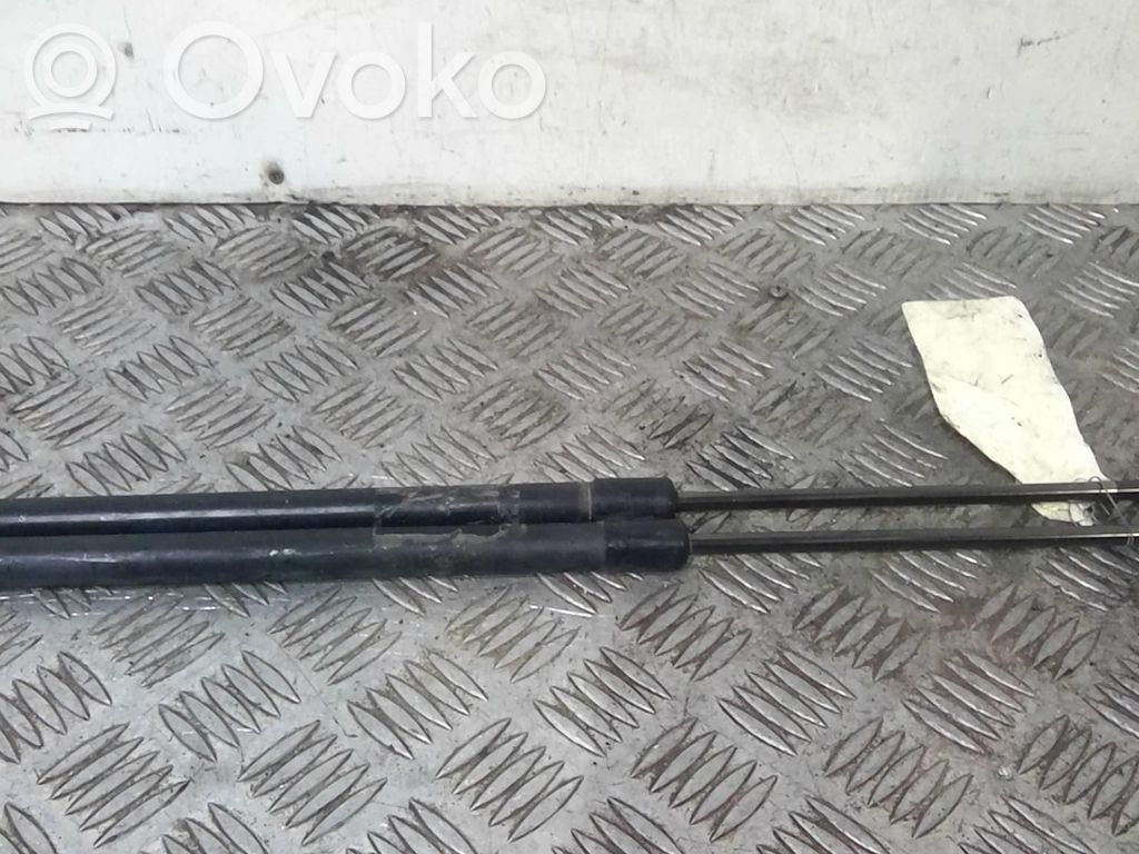 Nissan Micra Amortizor hayon 