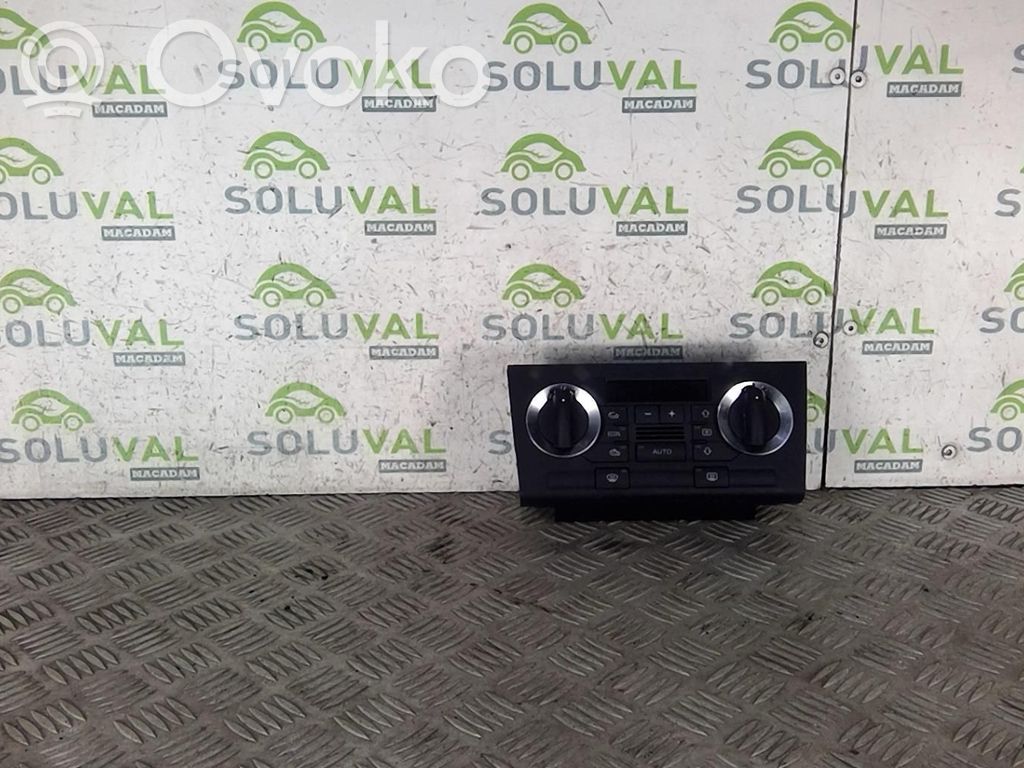 Unitate control climatizare   8P0820043AE5PR