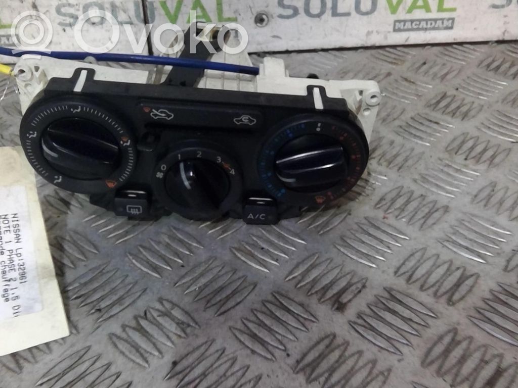 Nissan Note (E11) Climate control unit 