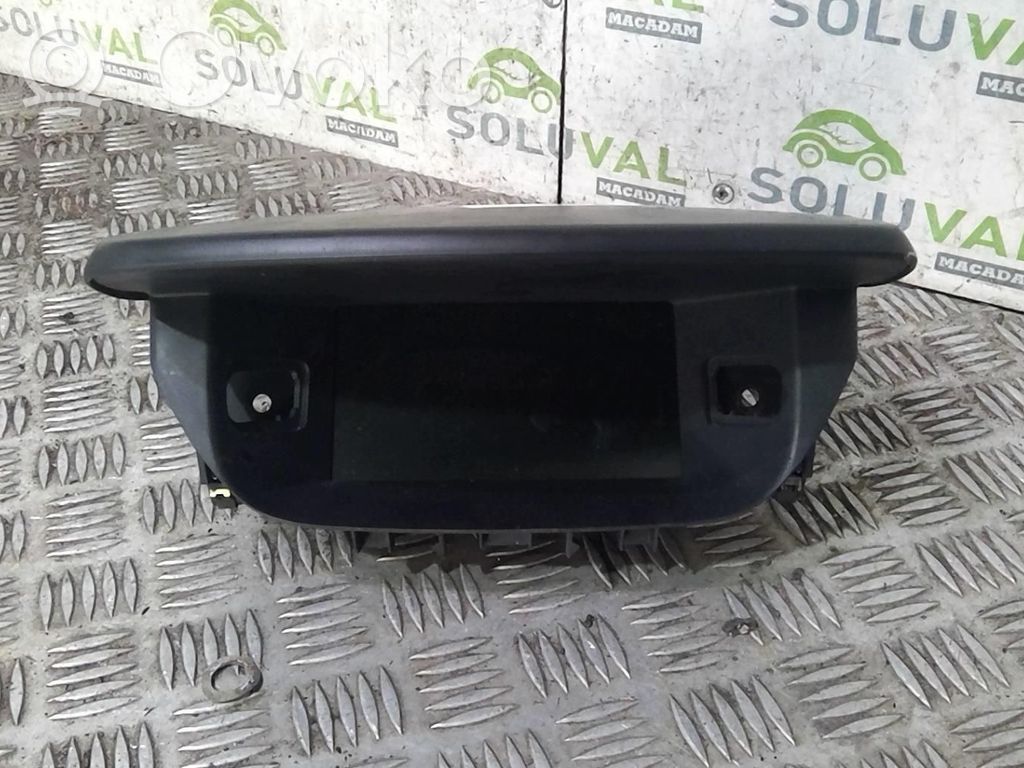 Navigation unit CD/DVD player   NT