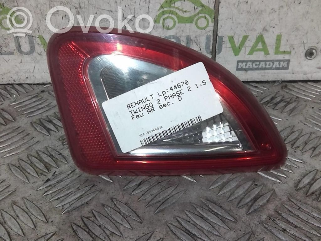 Renault Twingo II Feux arrière sur hayon 