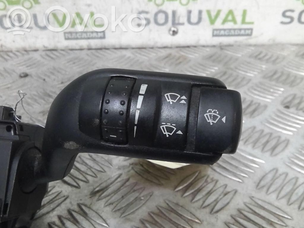 Ford Transit Pyyhkijän vipu 
