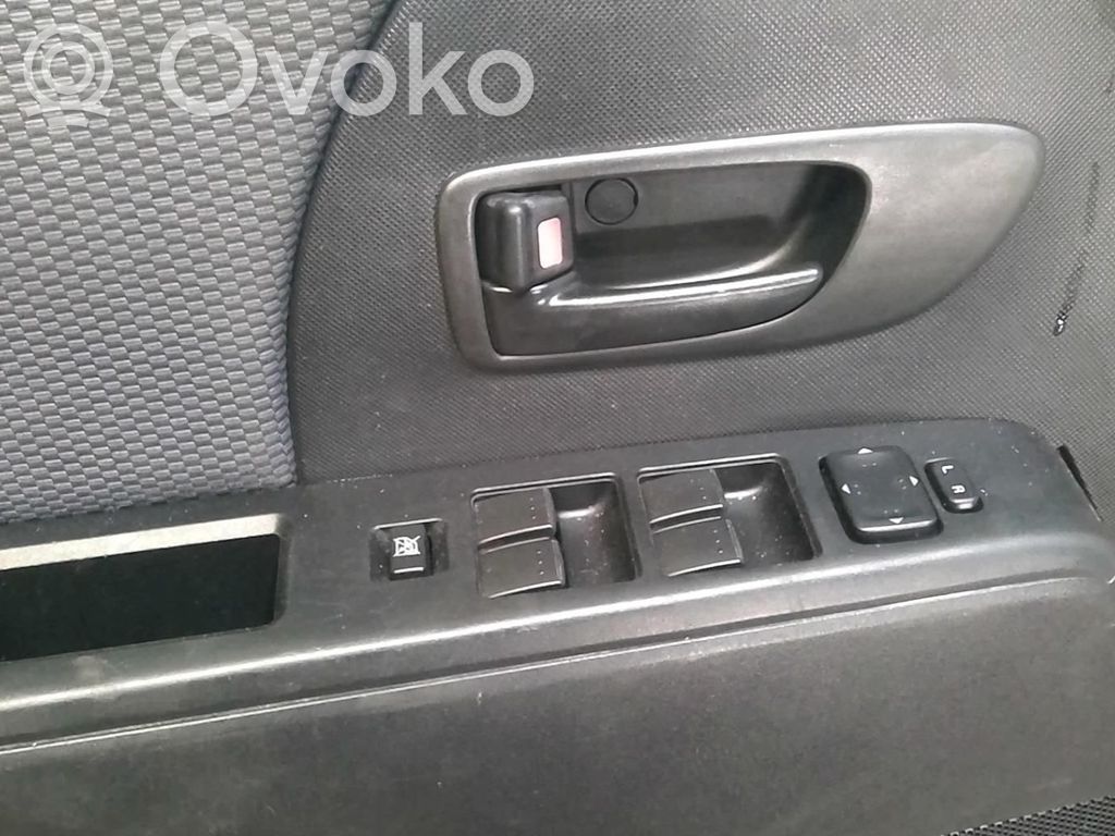 Mazda 5 Durvis 