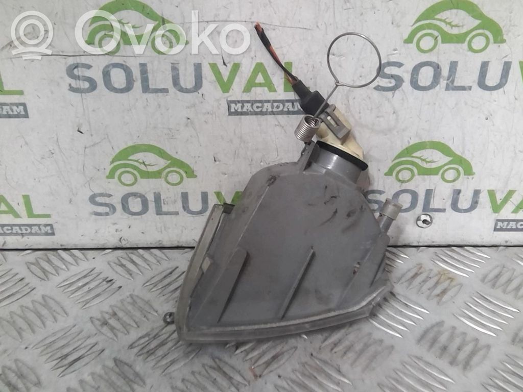 Renault 19 Front fender indicator light 