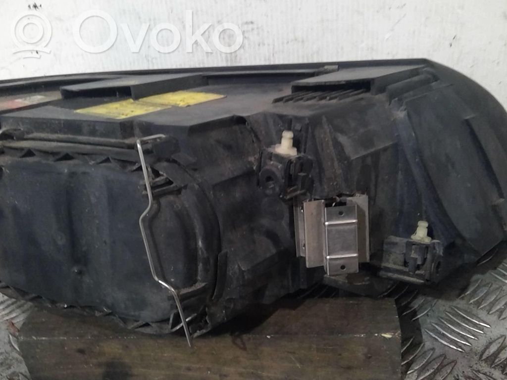 Scheinwerfer   31335245