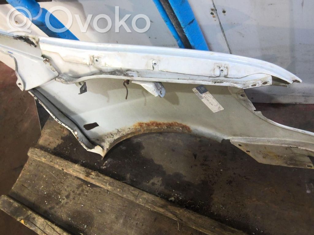 Mercedes-Benz Vito Viano W638 Błotnik przedni 