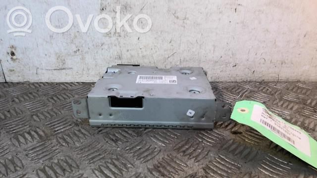 Radio / CD-Player / DVD-Player / Navigation   1680401280