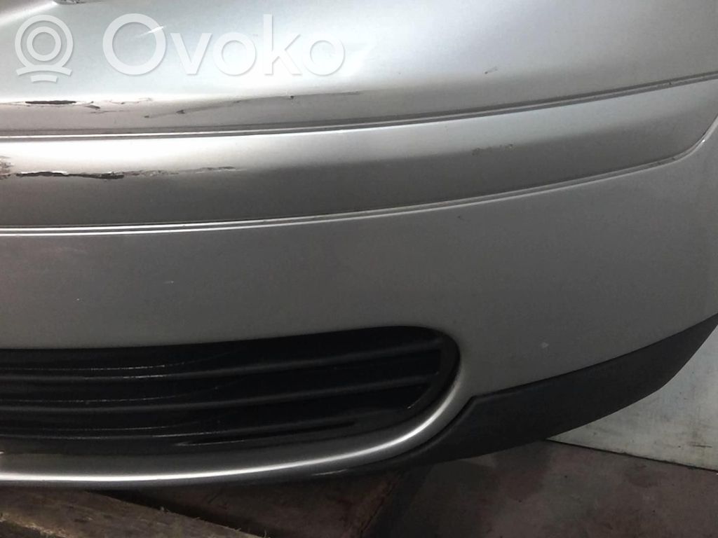 Volvo S40 Etupuskuri 