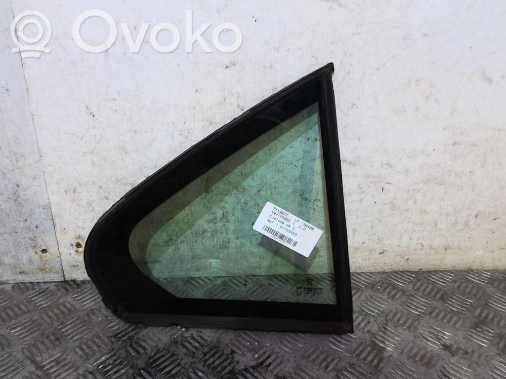 Peugeot 607 Ventanilla de ventilación de la puerta trasera 