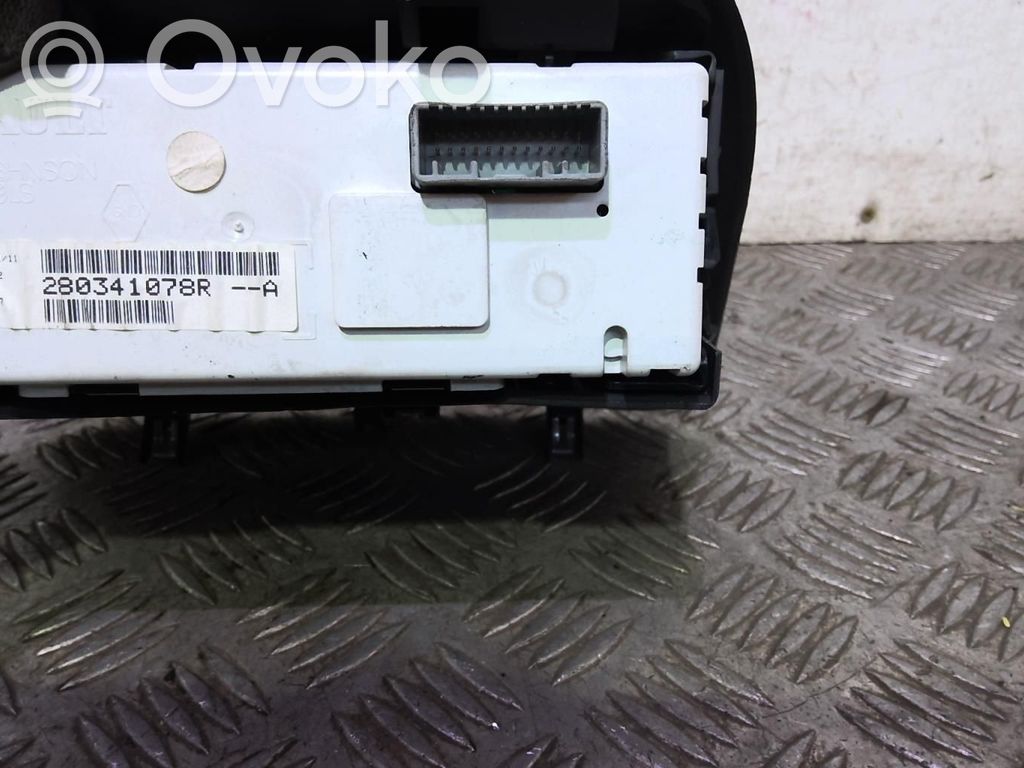 Renault Clio III Bildschirm / Display / Anzeige