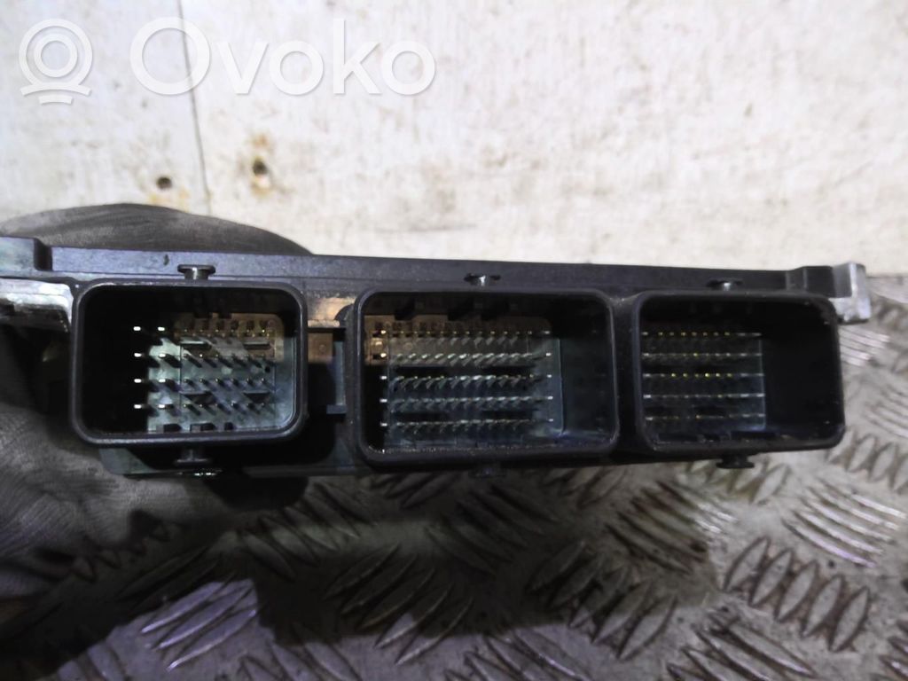 Renault Megane IV Engine control unit/module 
