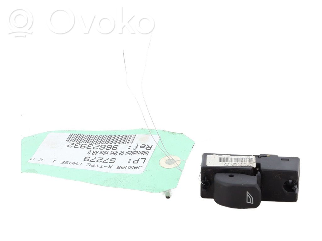 Electric window control switch   C2S2174