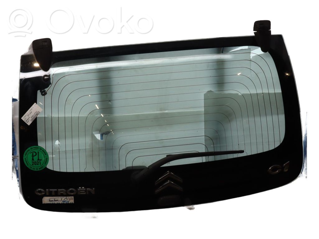 Tailgate/trunk/boot lid   NT