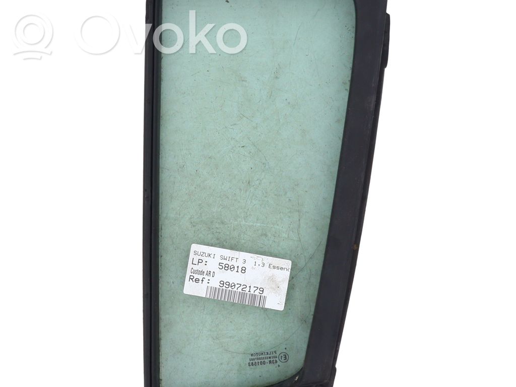 Suzuki SX4 Ventanilla de ventilación de la puerta trasera 