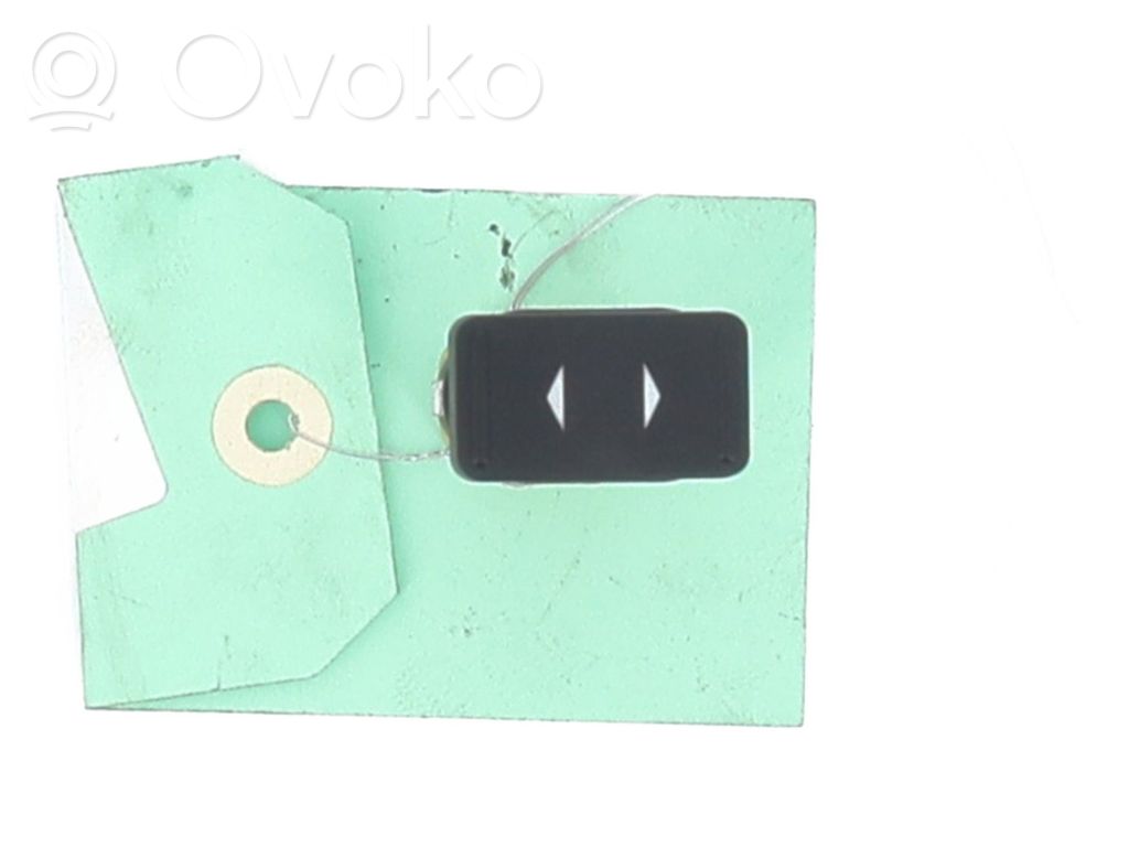 Ford C-MAX I Electric window control switch 