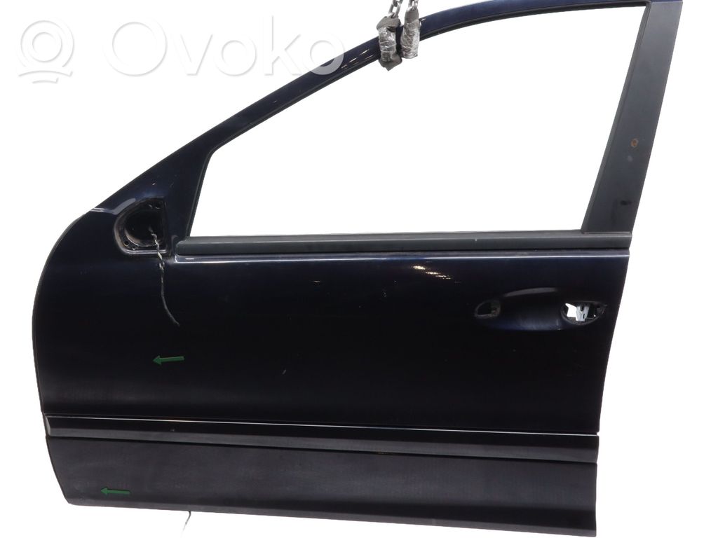 Mercedes-Benz C W203 Etuovi