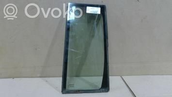 Renault Espace IV Ventanilla de ventilación de la puerta trasera 