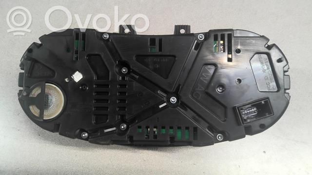 Volkswagen Polo V 6R Licznik / Prędkościomierz 