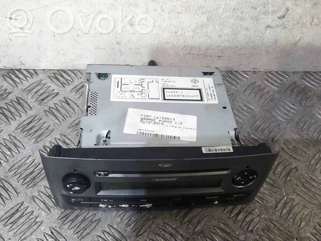 Fiat Grande Punto Panel / Radioodtwarzacz CD/DVD/GPS