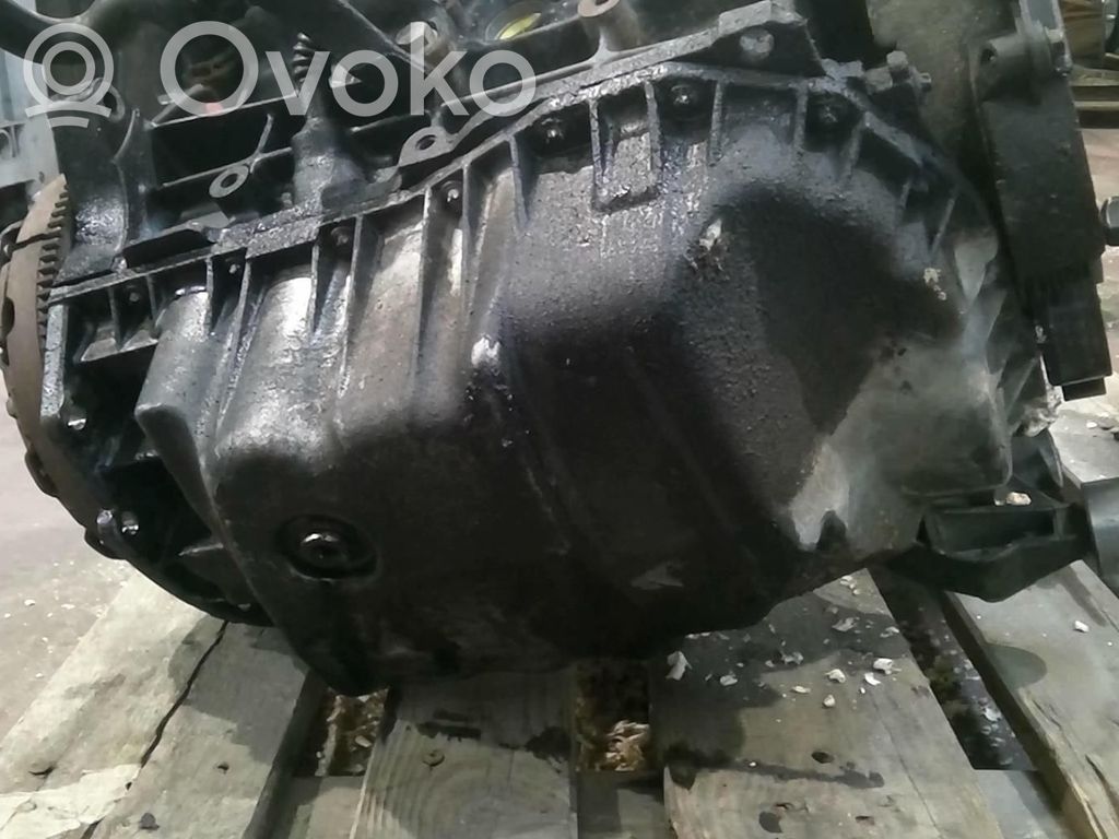 Engine   7701473555