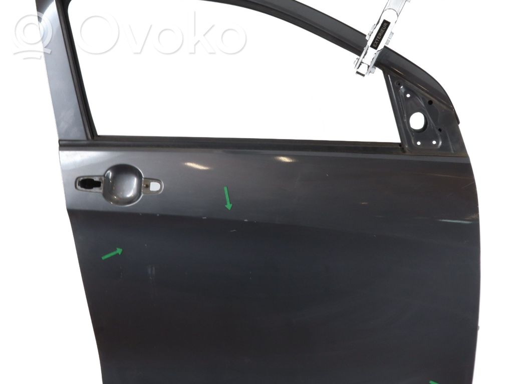 Suzuki Celerio Priekinės durys 