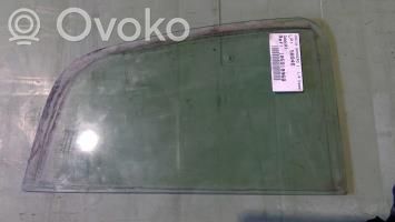 Dacia Sandero Ventanilla de ventilación de la puerta trasera 
