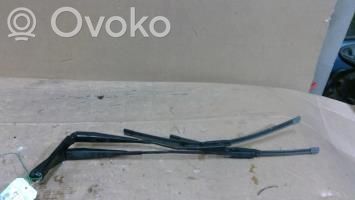 Volkswagen Jetta VI Bras d'essuie-glace avant