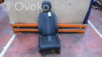 Renault Megane III Etumatkustajan istuin 