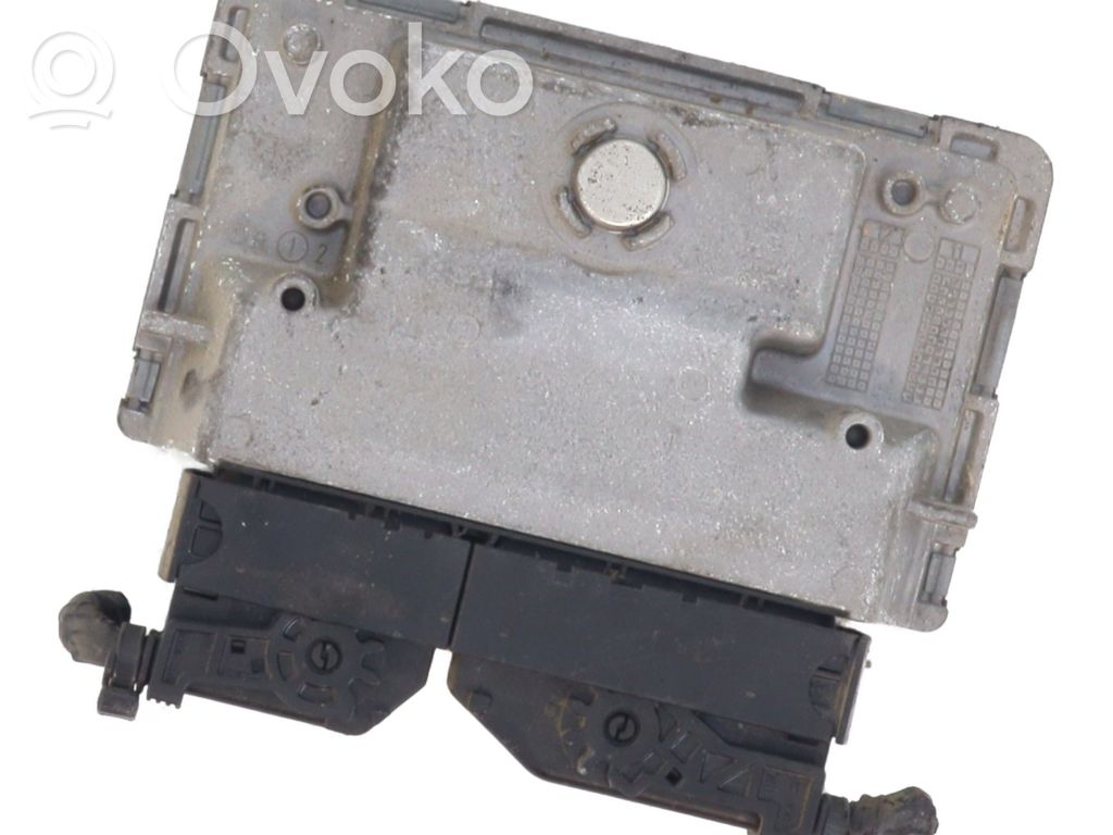 Volkswagen Polo V 6R Unitate/modul de control motor 