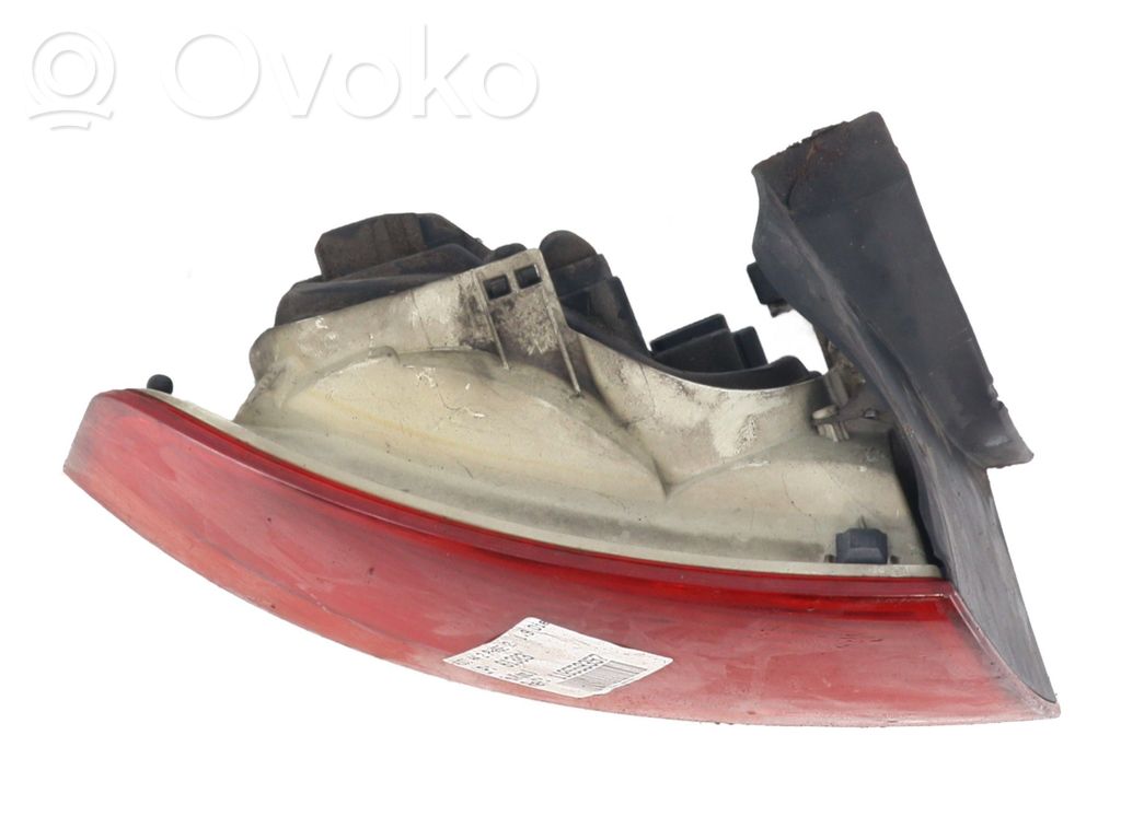 Audi A4 S4 B7 8E 8H Lampă spate în caroserie 