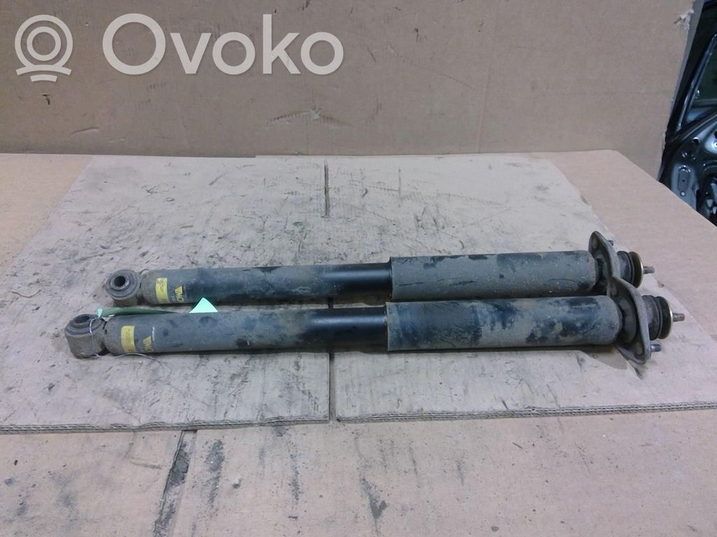 BMW 3 E36 Stoßdämpfer hinten 