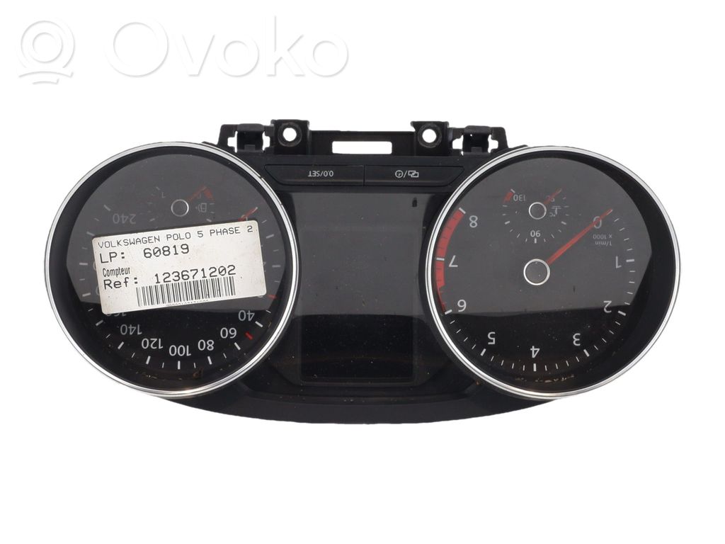 Volkswagen Polo V 6R Tachimetro (quadro strumenti)