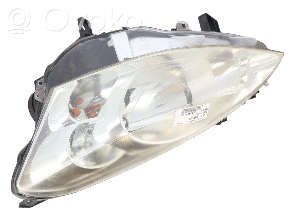 Peugeot Partner Headlight/headlamp 