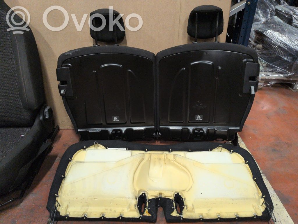 Tapicerka / Komplet   71075YV100B2
