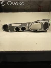 Nissan Juke I F15 Consola central 