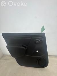 Dacia Duster Takaoven verhoilu 