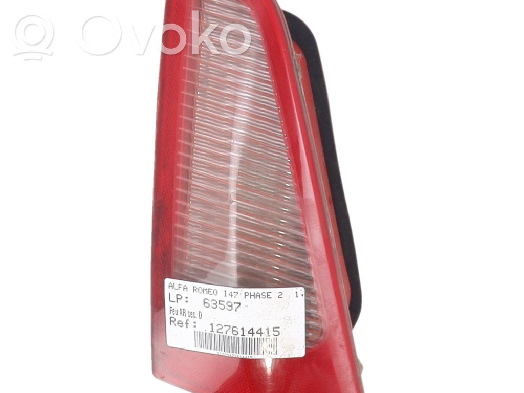 Alfa Romeo 147 Lampă spate în capacul portbagajului 