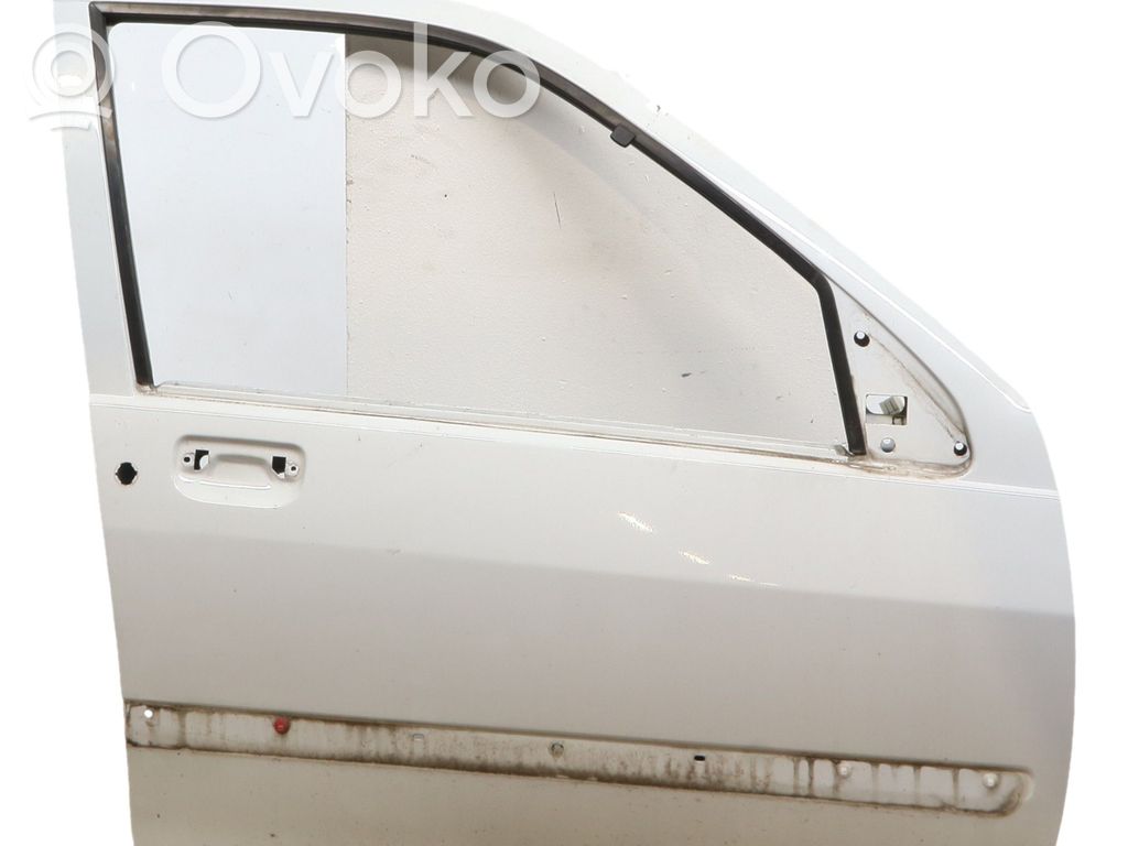 Puerta delantera   7751469957