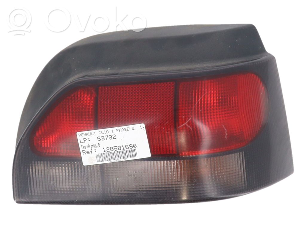 Renault Clio I Lampa tylna