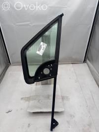 Peugeot Partner Ventanilla de ventilación de la puerta delantera cuatro puertas