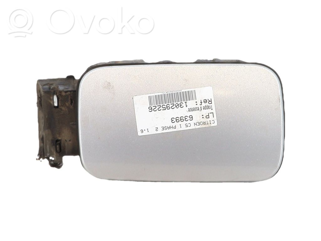Polttoainesäiliön korkki   0000151784