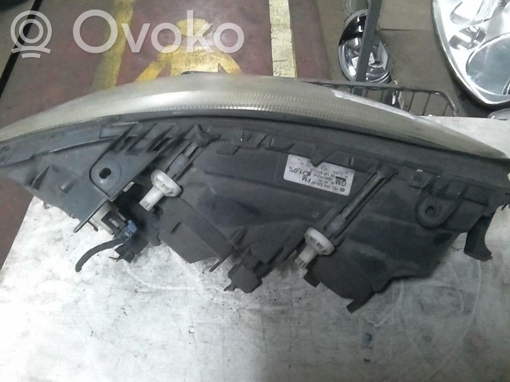 Opel Omega B2 Headlight/headlamp