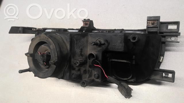 Nissan Primera Faro delantero/faro principal 