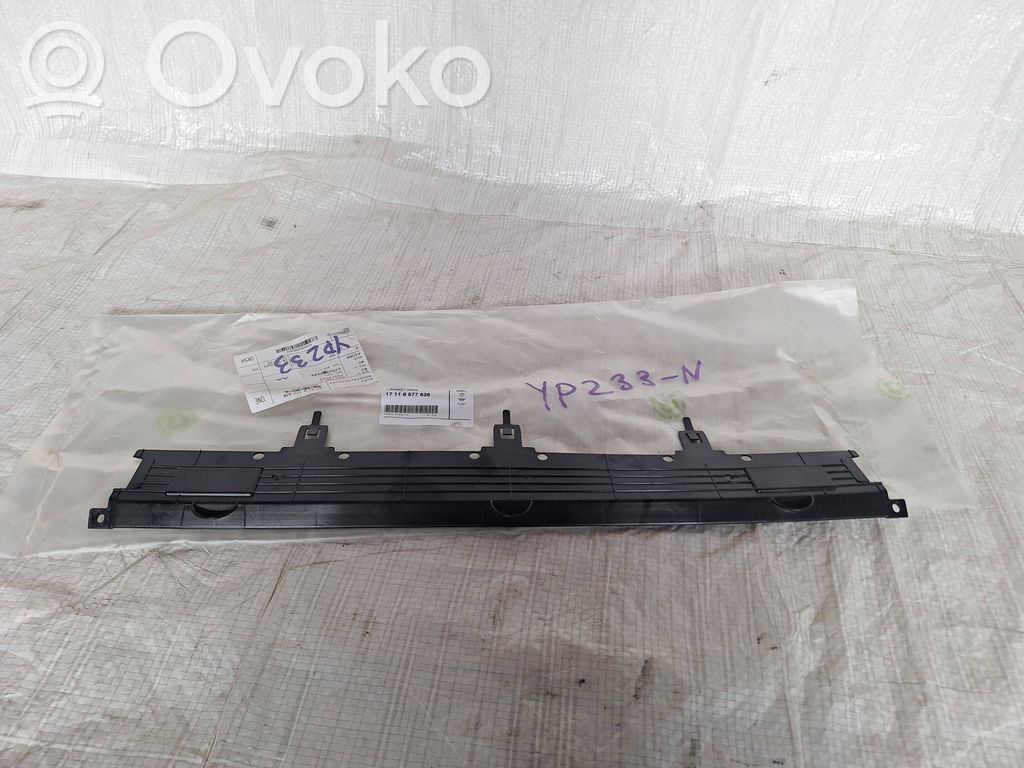 BMW 5 G30 G31 G38 Panel mocowanie chłodnicy / dół 